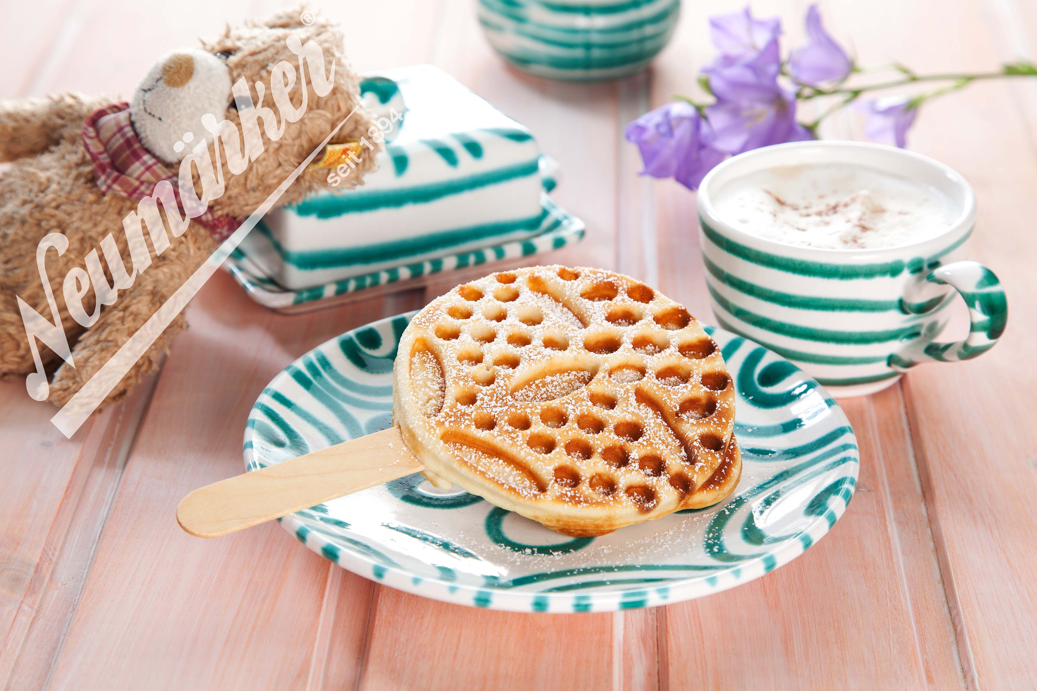 Neumärker Waffeleisen Thermocook® inkl. Waffel-Bärchen am Stiel Wechselplatten